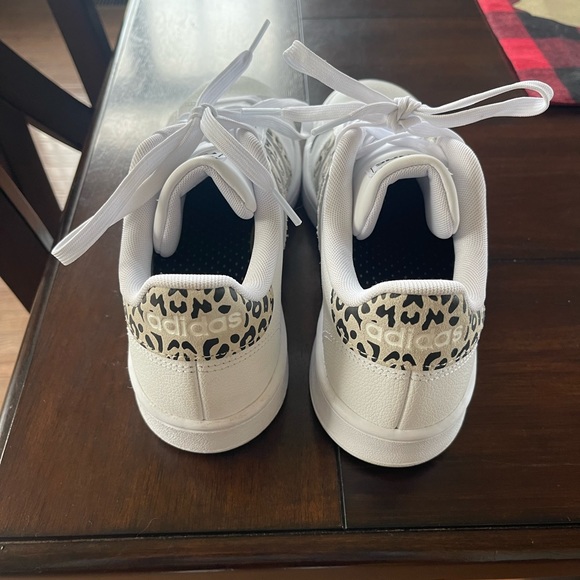 Adidas Cheetah Shoes - Picture 4 of 5